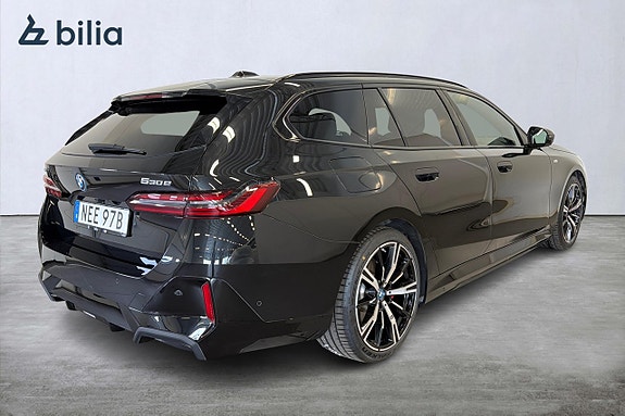 BMW 530e 7 of 24