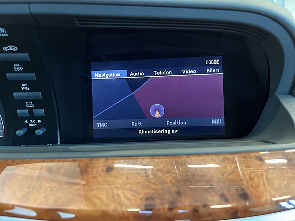 Mercedes-Benz S350 16 of 25