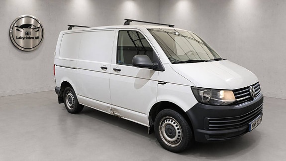 Volkswagen Transporter 2 of 5