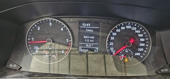 Volkswagen Transporter 6 of 14