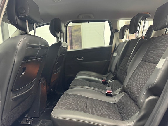 Renault Grand Scenic III 5 of 5
