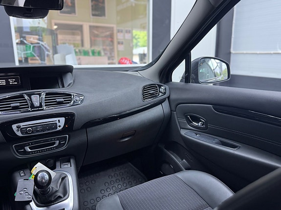 Renault Grand Scenic I 12 of 19