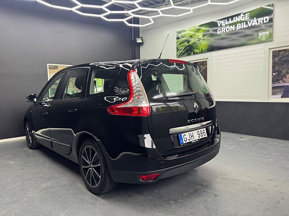 Renault Grand Scenic III 4 of 5