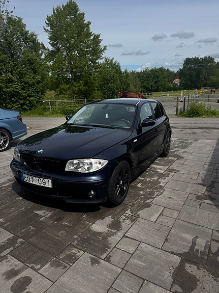 BMW 118d 5 of 6