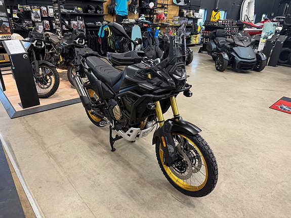 Voge DS800RALLY 3 of 8