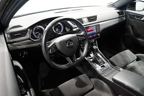 Skoda Superb 4 of 17