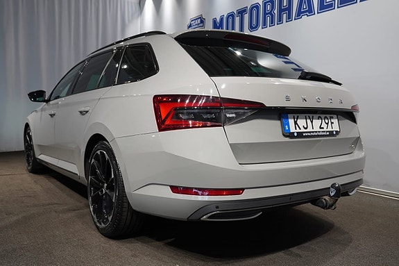 Skoda Superb 3 of 17