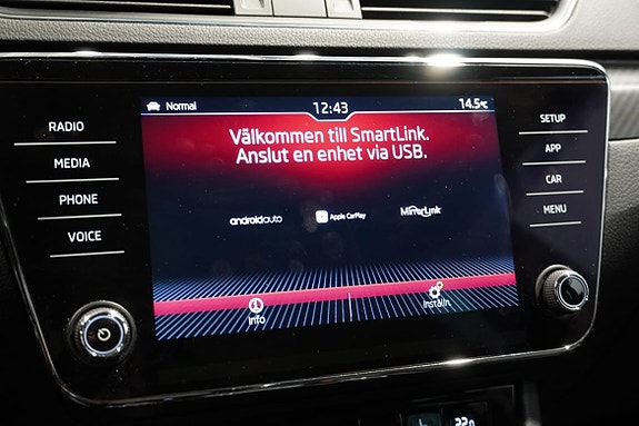 Skoda Superb 13 of 17