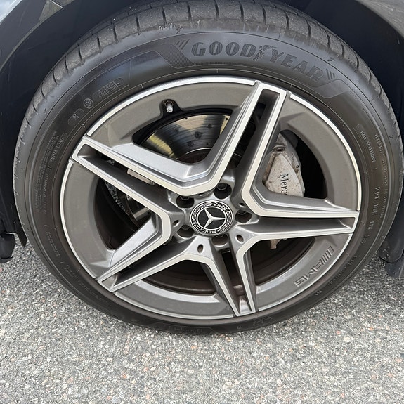 Mercedes-Benz C220 d 5 of 17
