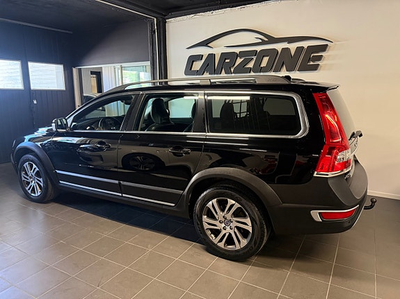 Volvo XC70 3 of 5