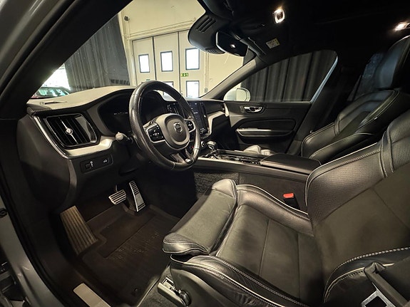 Volvo XC60 5 of 5