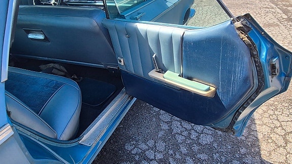 Chrysler Newport 12 of 16