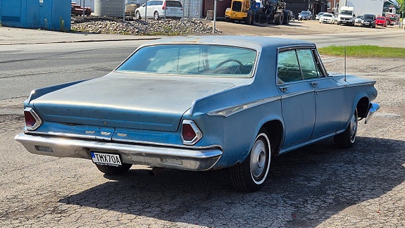 Chrysler Newport 4 of 16