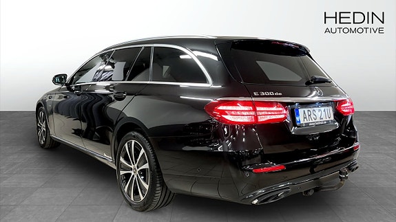 Mercedes-Benz E300 de 7 of 11