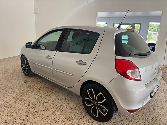Renault Clio 4 of 5