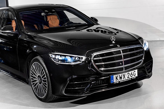 Mercedes-Benz S580 e 13 of 27