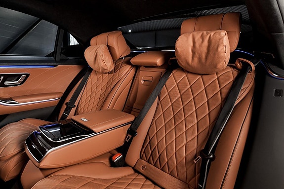 Mercedes-Benz S580 e 10 of 27