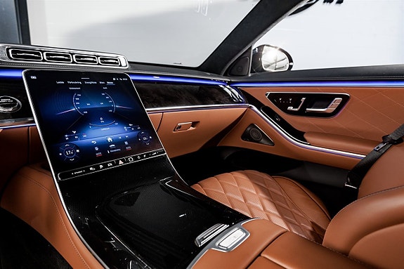 Mercedes-Benz S580 e 18 of 27