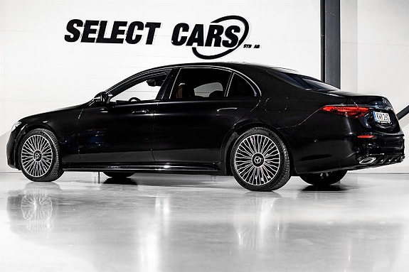 Mercedes-Benz S580 e 5 of 5