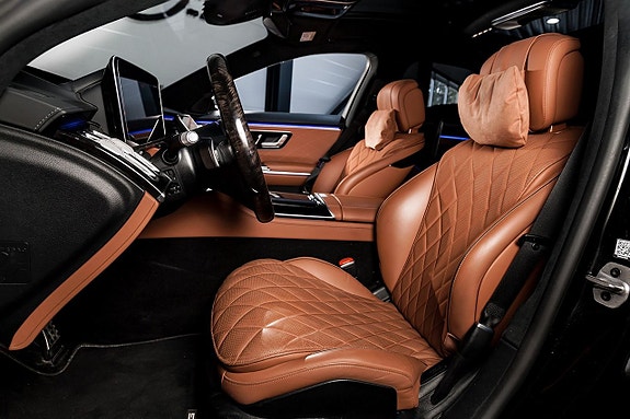 Mercedes-Benz S580 e 8 of 27