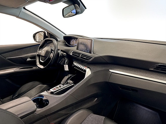 Peugeot 3008 11 of 15