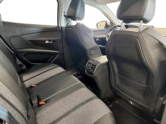 Peugeot 3008 12 of 15