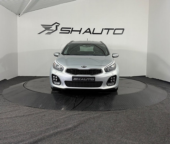 Kia Ceed 2 of 19