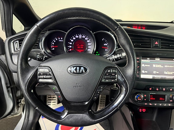 Kia Ceed 12 of 19
