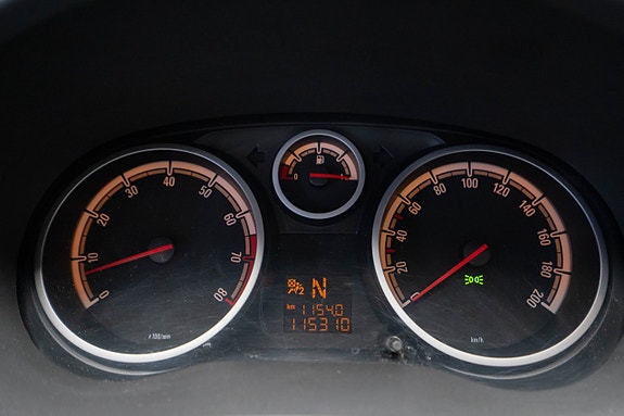 Opel Corsa 16 of 18