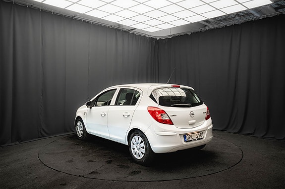 Opel Corsa 8 of 18