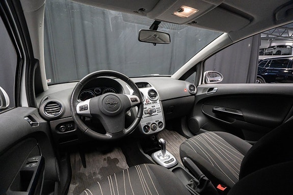 Opel Corsa 10 of 18
