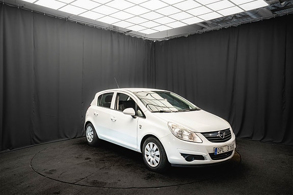 Opel Corsa 4 of 5