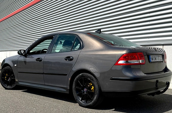 Saab 9-3 2 of 5