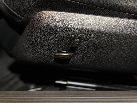 Mercedes-Benz E220 16 of 18