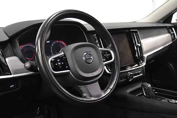 Volvo V90 8 of 27