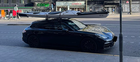 Porsche Panamera Turbo S 2 of 5