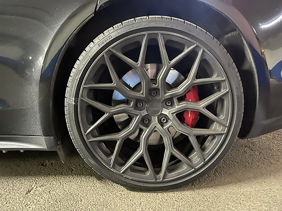 Porsche Panamera Turbo S 3 of 5