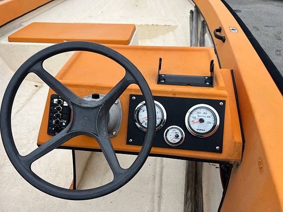 Uttern 5300 Honda 50 4-takt -16 Targabåge 3 of 8