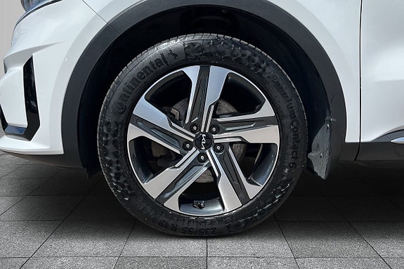 Kia Sorento 8 of 18