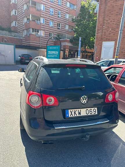 Volkswagen Passat 4 of 5