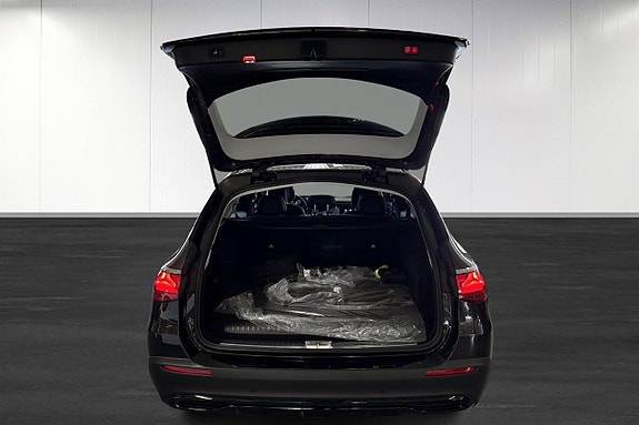 Mercedes-Benz E300 de 16 of 23