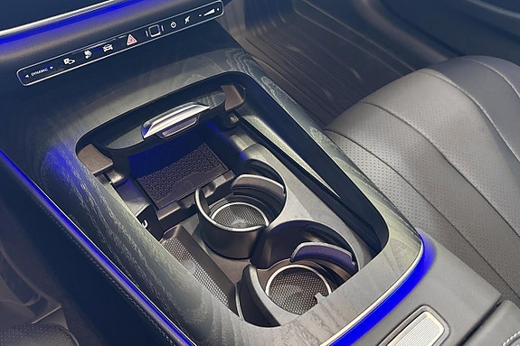 Mercedes-Benz E300 de 23 of 23