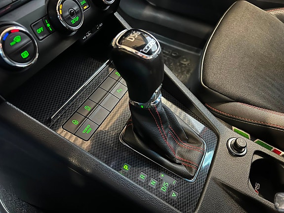 Skoda Octavia RS 12 of 22