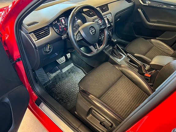Skoda Octavia RS 7 of 22
