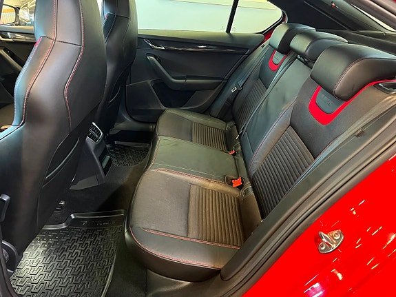 Skoda Octavia RS 9 of 22