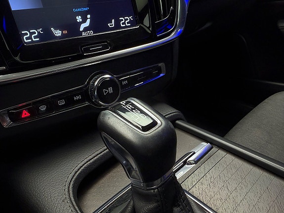 Volvo V90 Cross Country 25 of 30