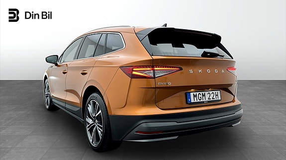 Skoda Enyaq 3 of 5