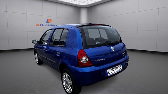 Renault Clio 2 of 5