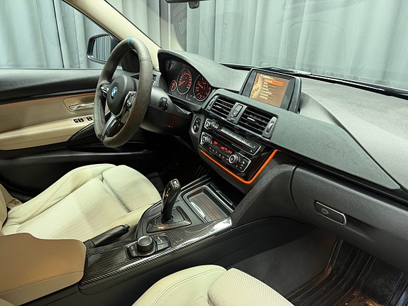 BMW 318d 11 of 17