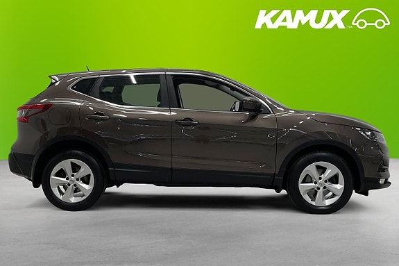 Nissan Qashqai 2 of 5